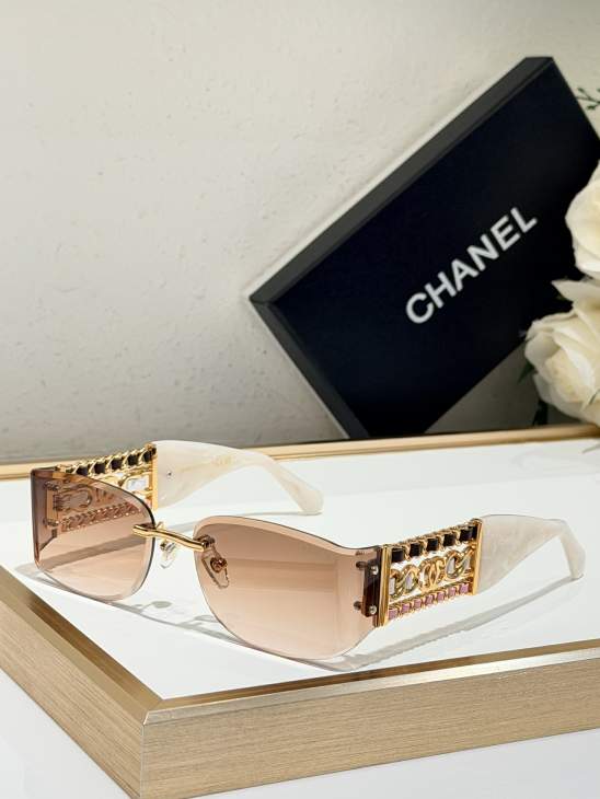Picture of Chanel Sunglasses _SKUfw77293660fw